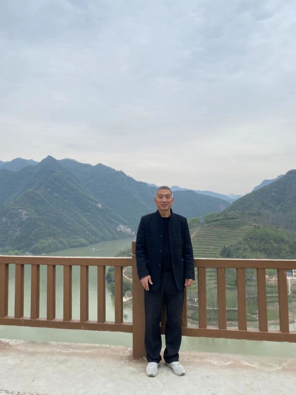 雪芳的第一张照片--谷城认干亲服务网